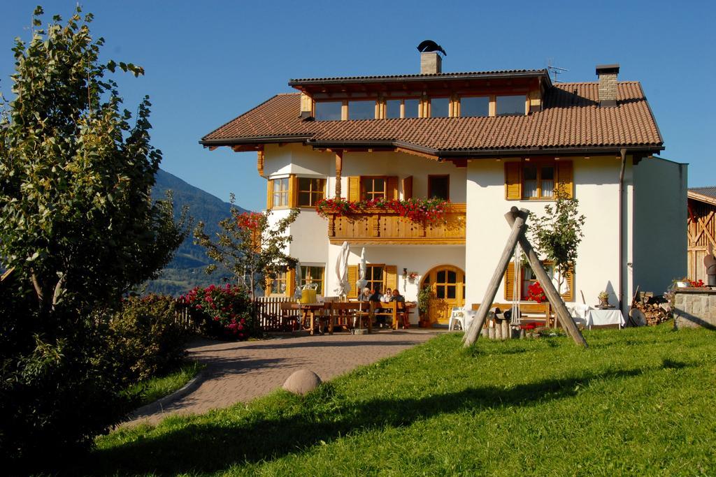 Spisserhof Klausen Buitenkant foto