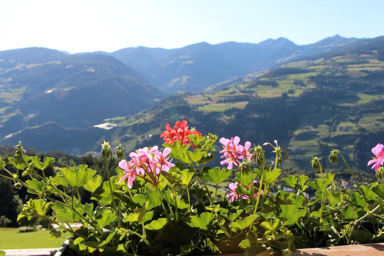 Spisserhof Klausen Buitenkant foto